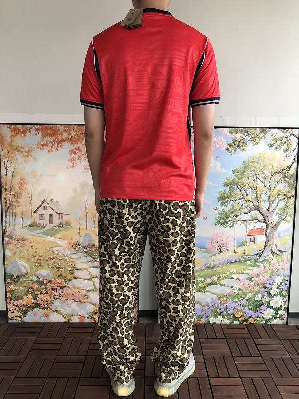 Football T-shirt · 3