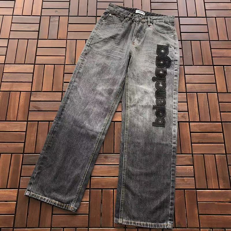 B L Ia A Jeans · 3