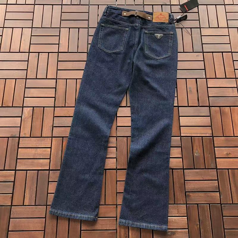 P A A Jeans · 3