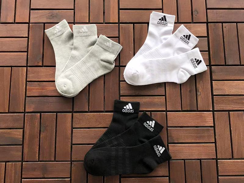 Di As Socks 3