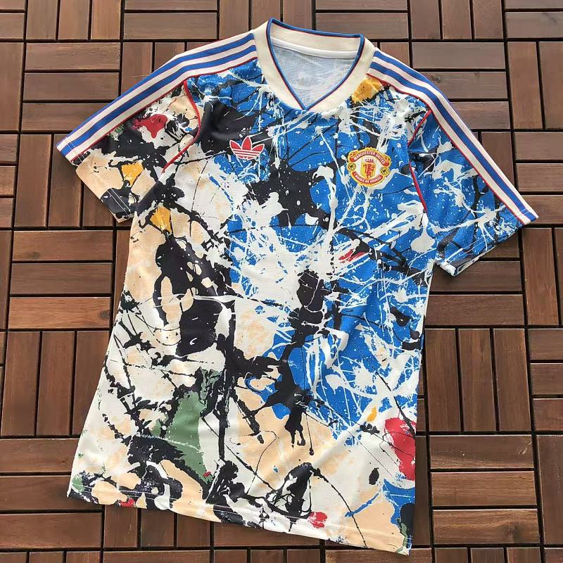 Football T-shirt · 4