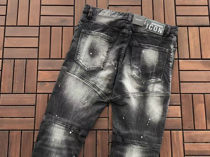 D Q R D2 Jeans · 5