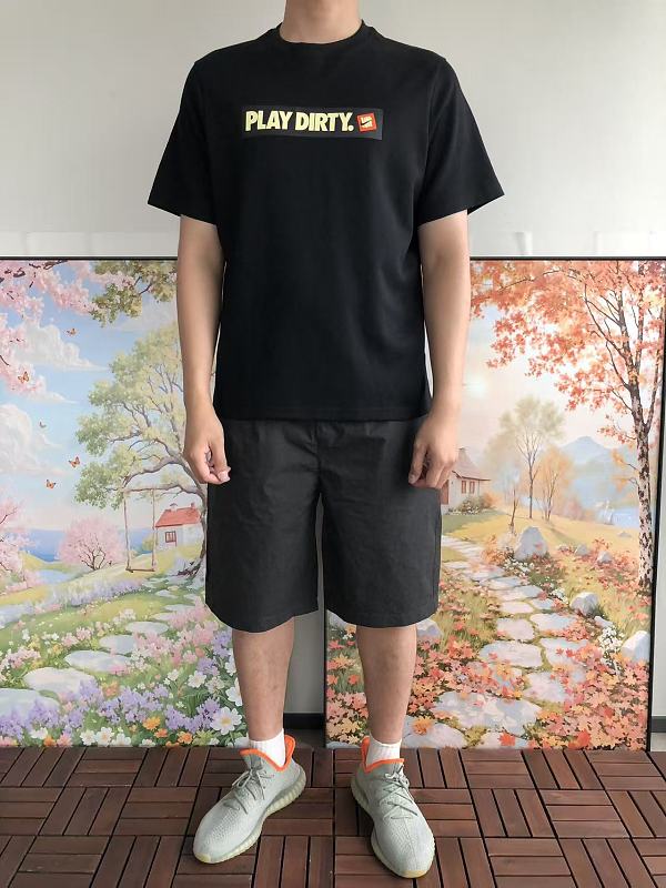 Undefeated & N K T-shirt · 6