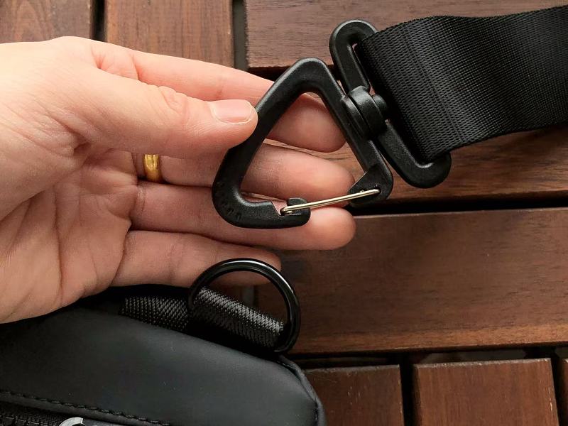 Essentials Bag 12