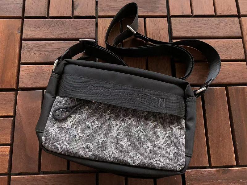 L Bag 7