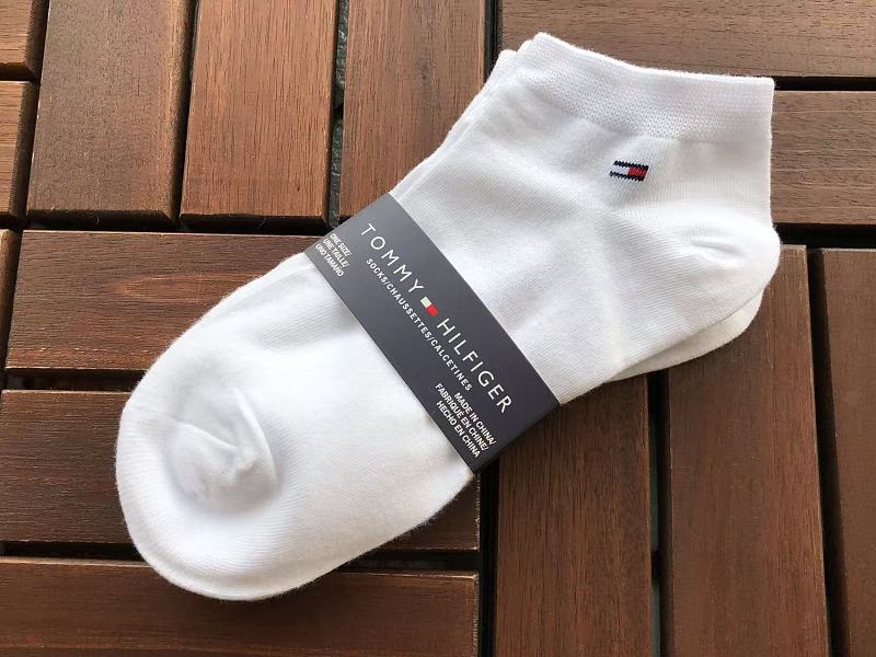 T H R Socks 7