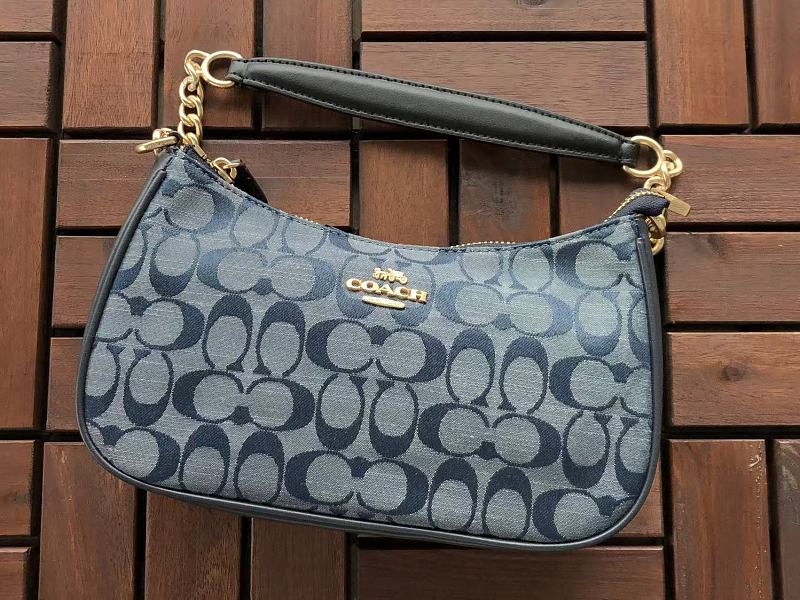 C A H Bag 7