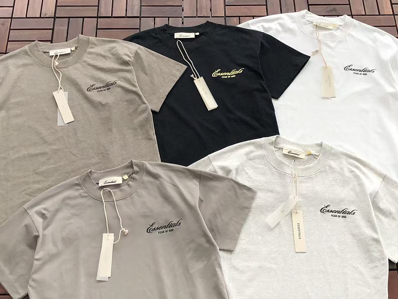 Essentials T-shirt 8