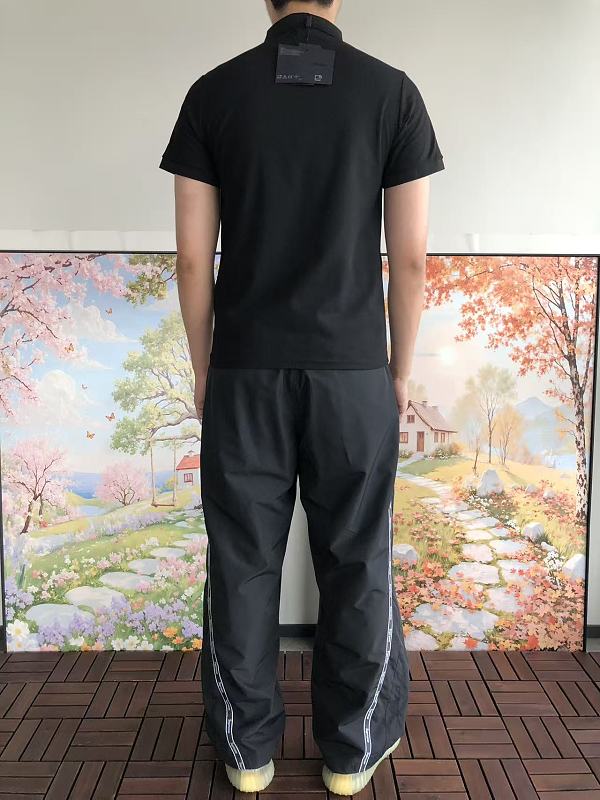 P A A T-shirt · 5
