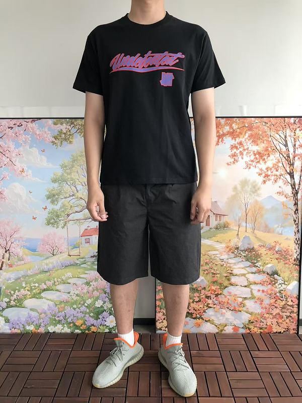 Undefeated T-shirt · 3