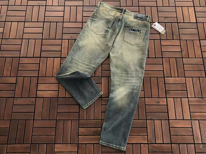 D O Jeans · 6