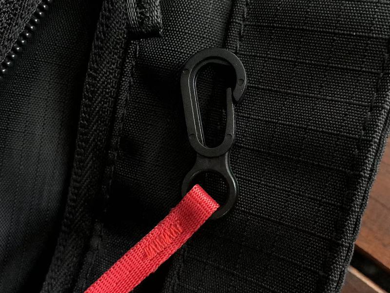 A T Yx Bag 12