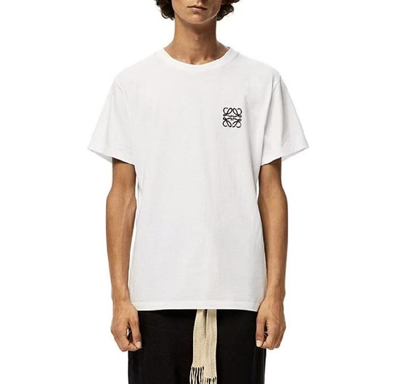 L E T-shirt · 3