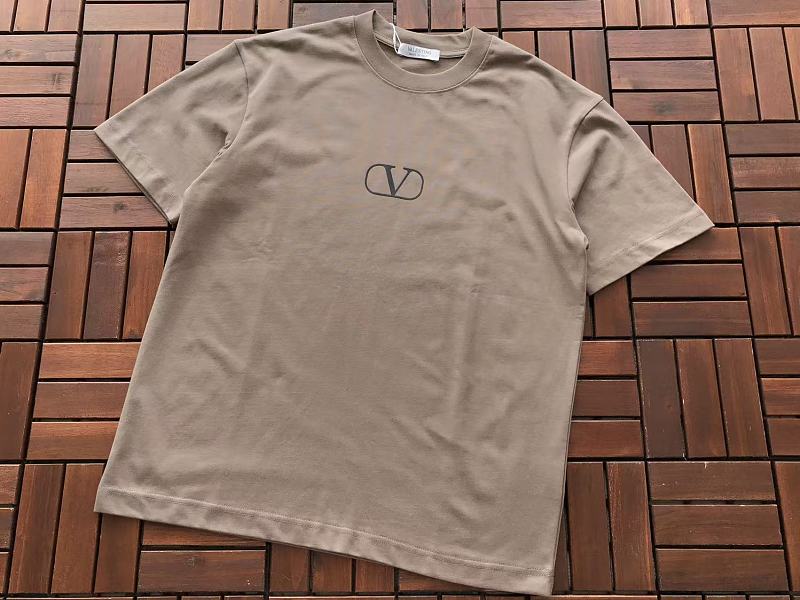 Valentino T-shirt 11