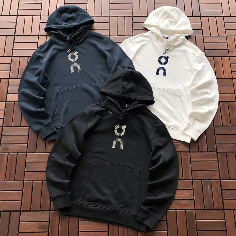 On Ru I G Hoodie · 3
