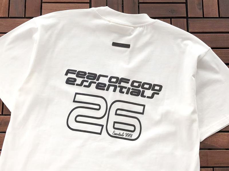 Essentials T-shirt 12