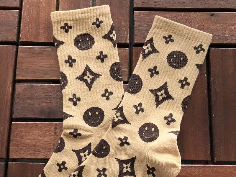 L Socks 12