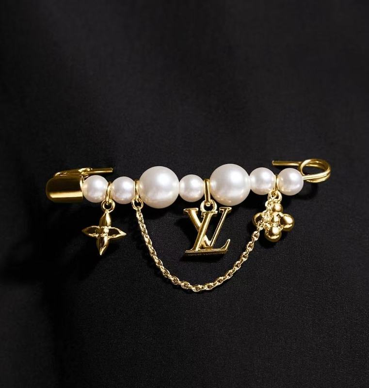 L Jewelry 10