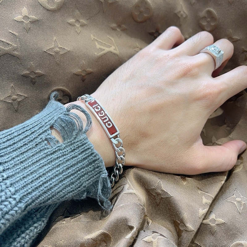 G C I Jewelry · 3