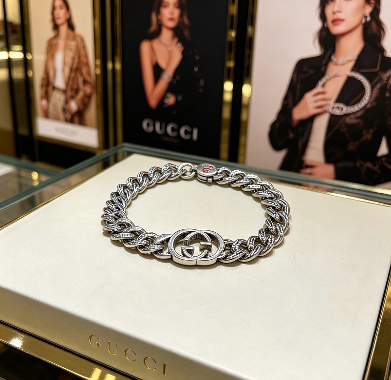 G C I Jewelry · 6