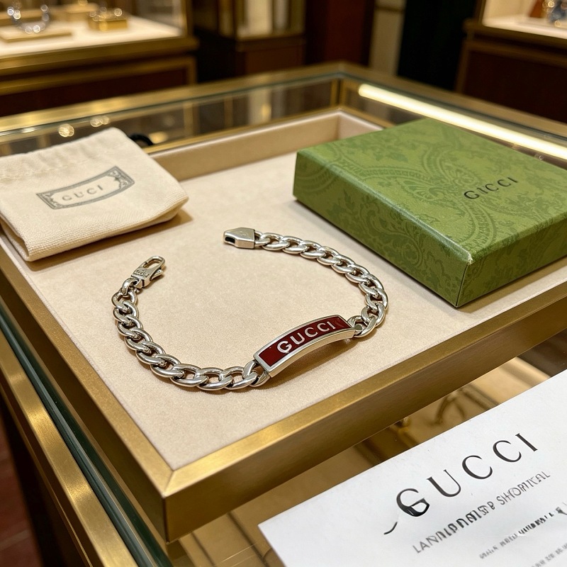 G C I Jewelry · 5