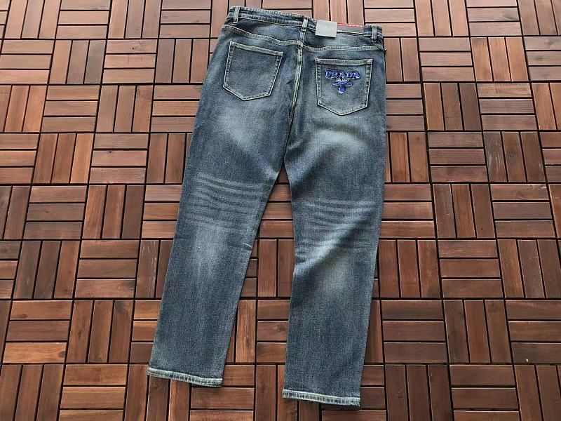 P A A Jeans · 4