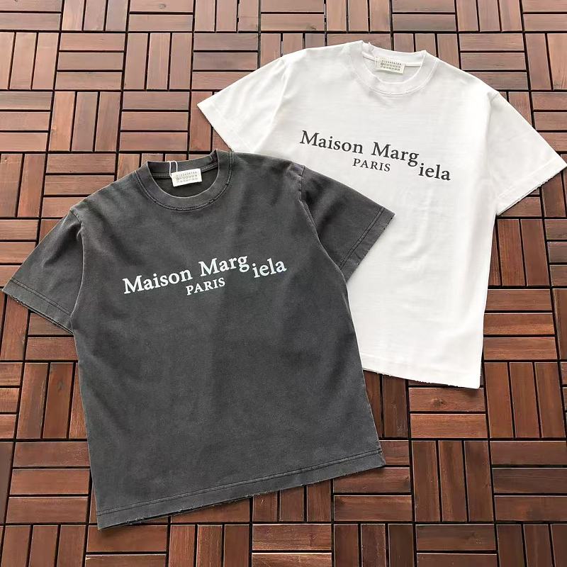 M Is N M R Ie A T-shirt · 5