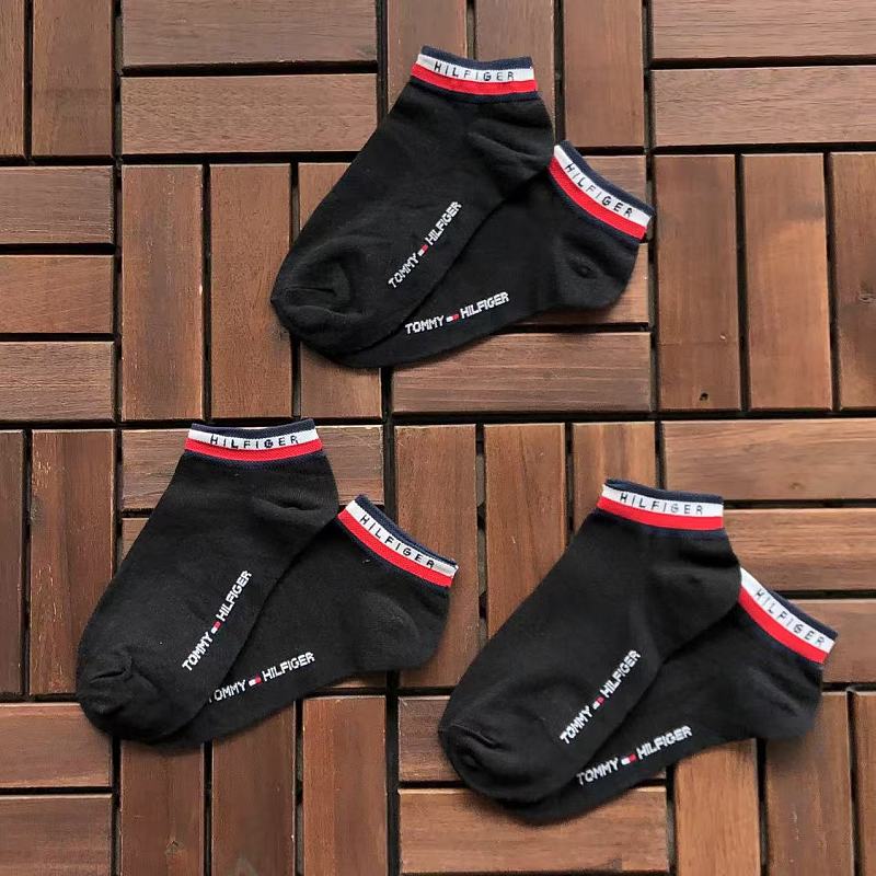 T H R Socks 2