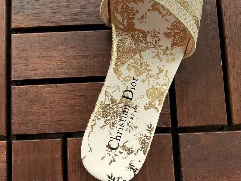 D O Slippers 7