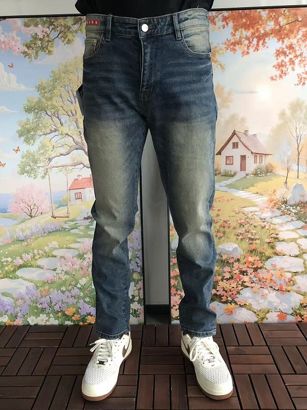 P A A Jeans · 3