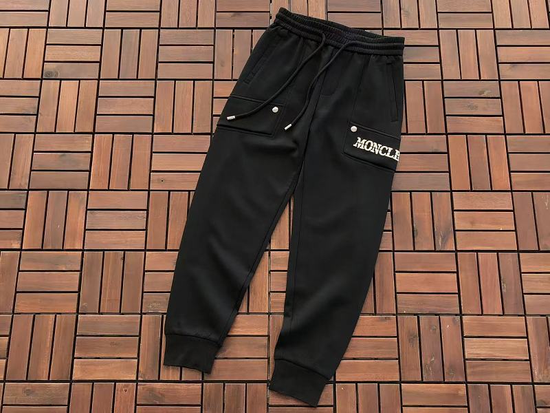 M R Trousers · 6