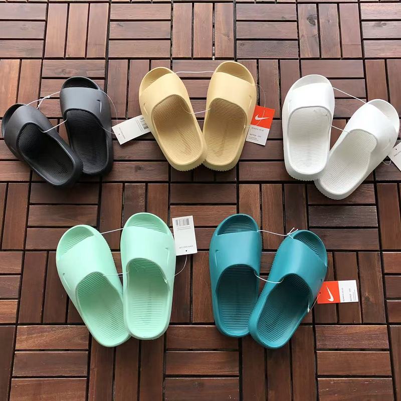 Nike Slippers 4