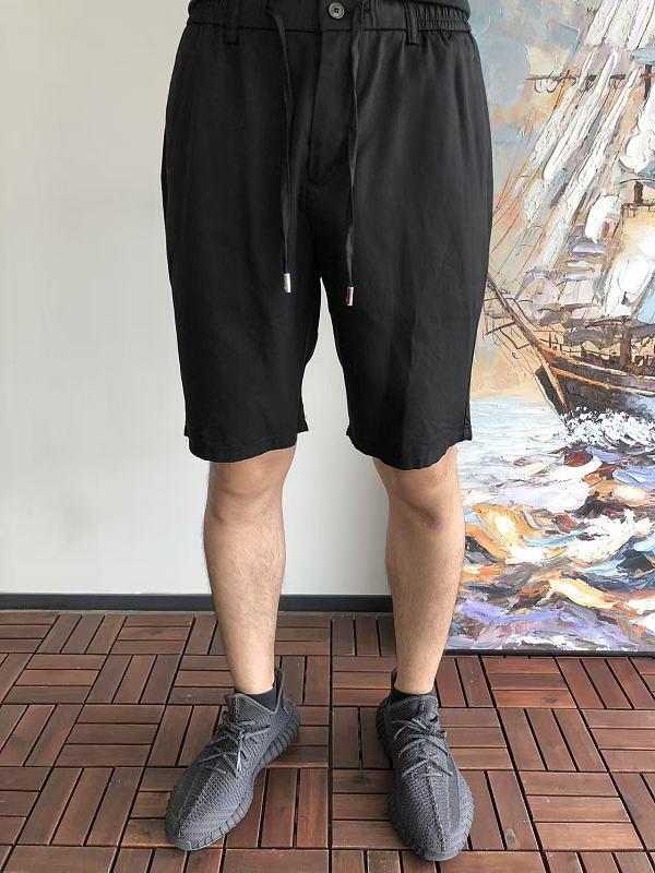 D O Shorts · 4