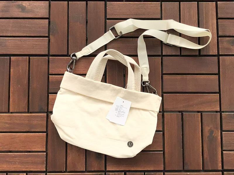 L Ul M N Bag 8