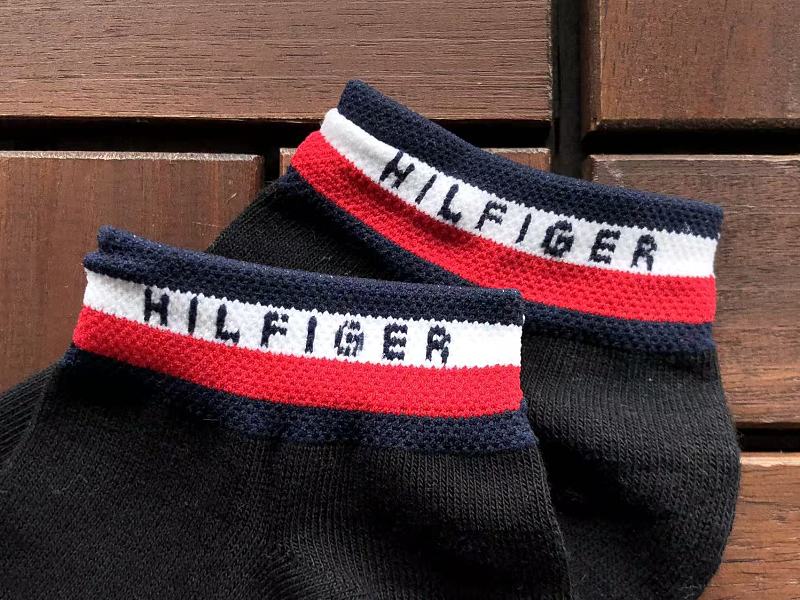 T H R Socks 6