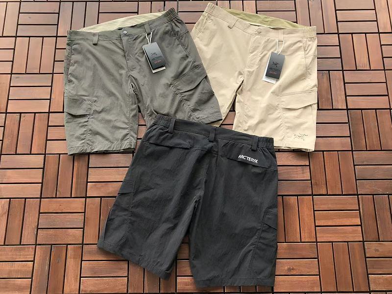 A T Yx Shorts · 6