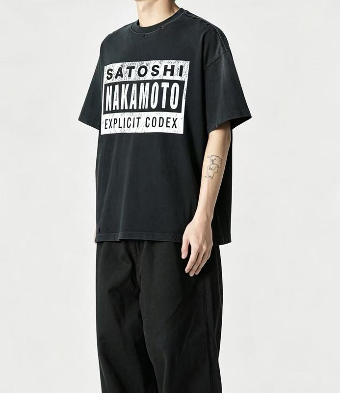 Vintage T-shirt · 4