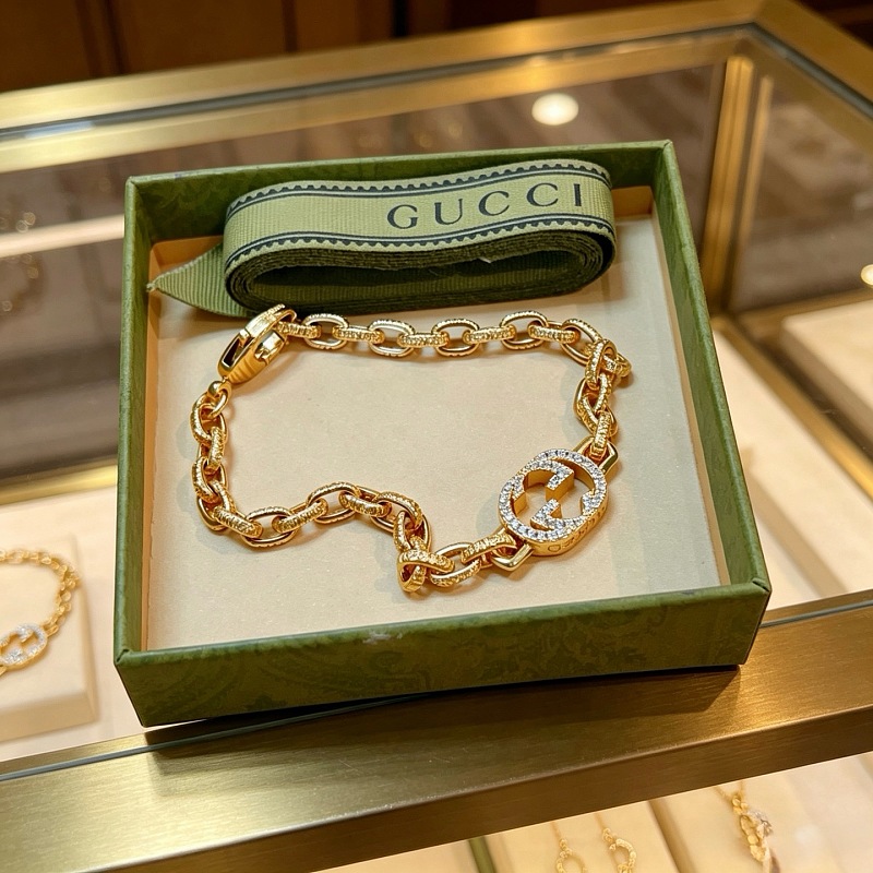 G C I Jewelry · 5