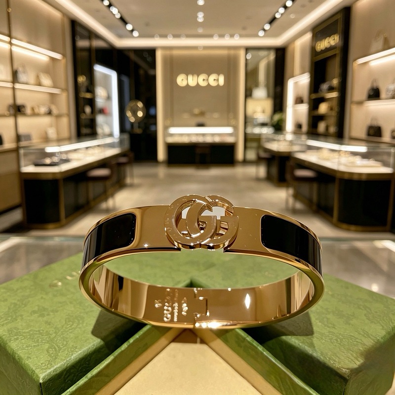 G C I Jewelry · 6