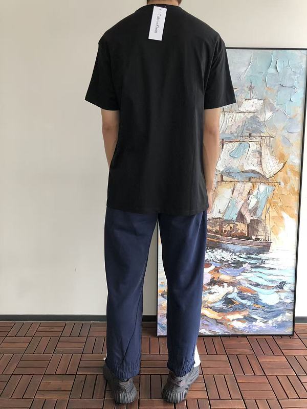C L In K E N T-shirt · 5
