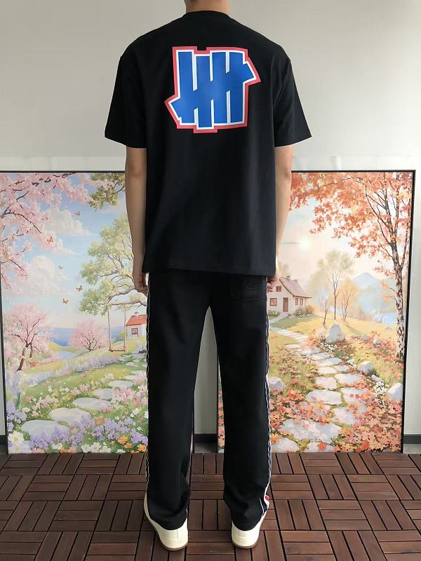 Undefeated T-shirt · 4