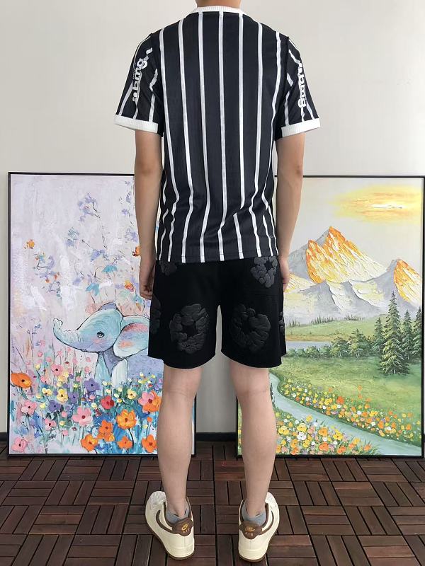 Football T-shirt · 3