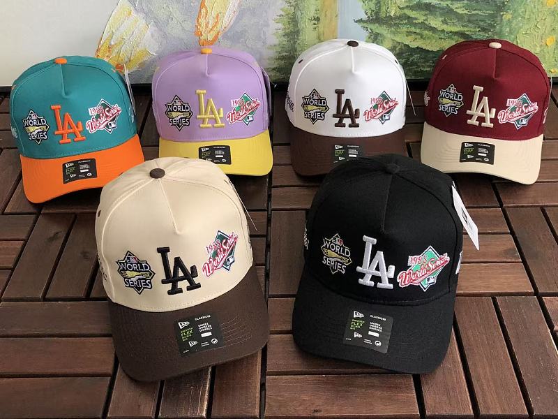 Mlb & N W E A Cap · 4