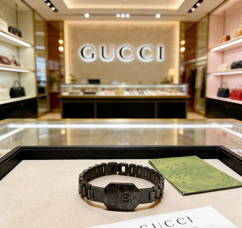 G C I Jewelry 8