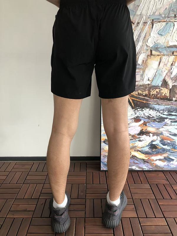 A T Yx Shorts · 4