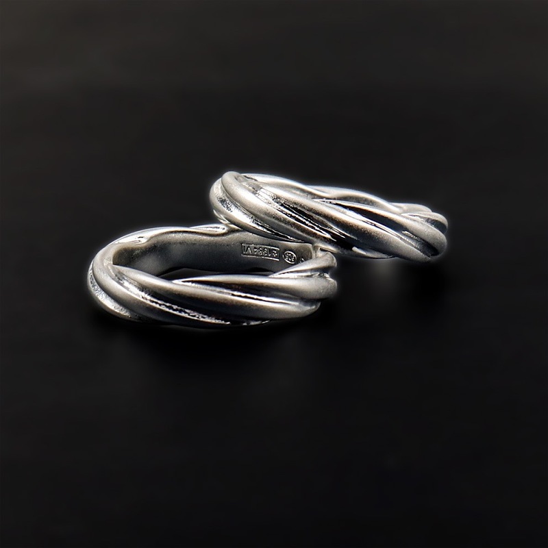 M Is N M R Ie A Jewelry · 3