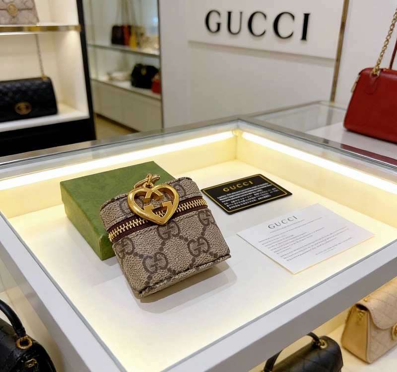 G C I Jewelry · 2
