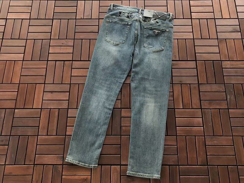 P A A Jeans · 4