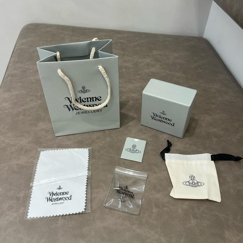 Vivienne Westwood Jewelry 3