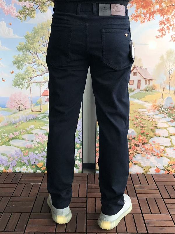 P A A Jeans 4